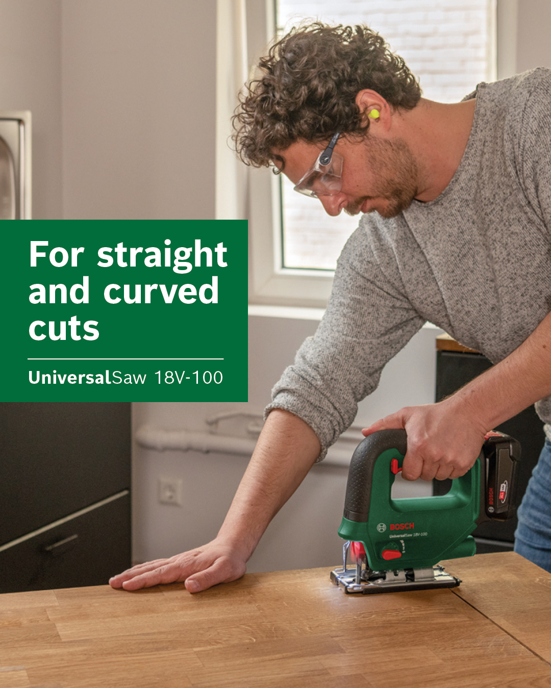 Bosch UniversalSaw 18V-100 in use, captioned for straight and curved cuts